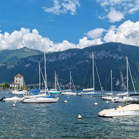 Lakeview Casa Camelia 21 アパート