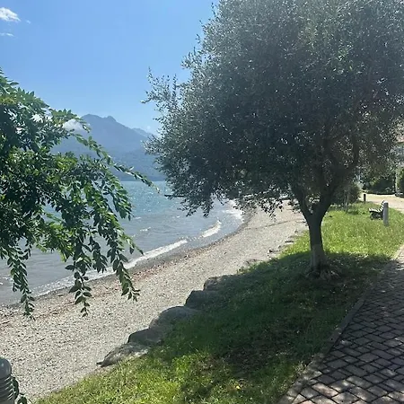 Lakeview Casa Camelia 21 Lägenhet