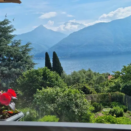 Lägenhet Lakeview Casa Camelia 21