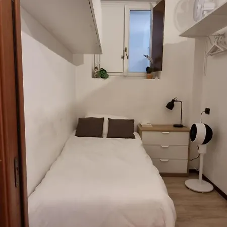 Lägenhet Lakeview Casa Camelia 21 Acquaseria