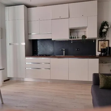 Lakeview Casa Camelia 21 아파트 Acquaseria