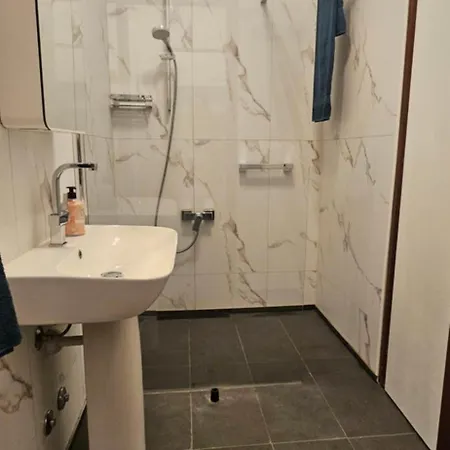 Lakeview Casa Camelia 21 شقة *